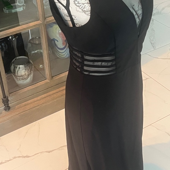 Morgan & Co. Black Backless Dress - Picture 2 of 5